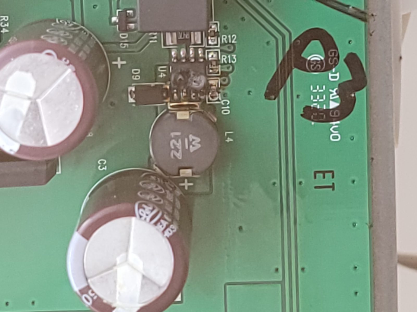 Shorted control board (PCB)
