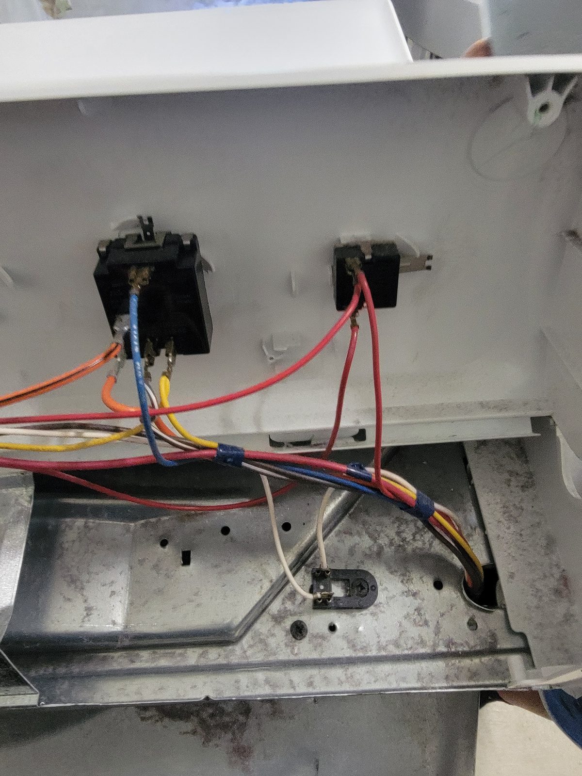 Washing machine wiring